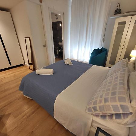 Living Cagliari Marina Bed and Breakfast Buitenkant foto