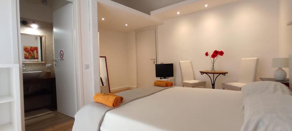 Living Cagliari Marina Bed and Breakfast Buitenkant foto