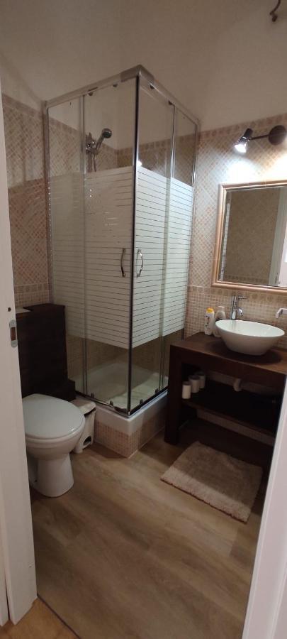 Living Cagliari Marina Bed and Breakfast Buitenkant foto
